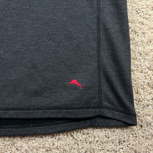 Tommy Bahama Medium Light Sweater Pullover Crew Neck Black Gray, Red Logo - Picture 2 of 7